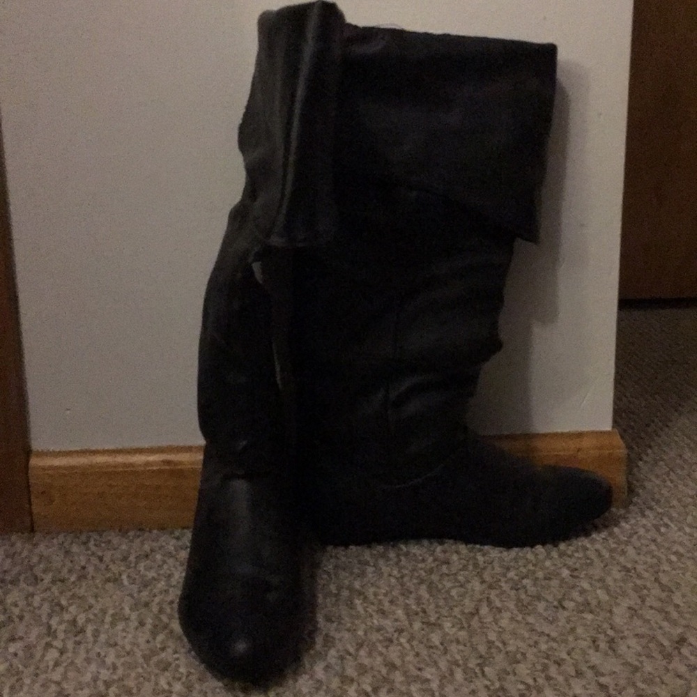 Chinese Laundry black boots